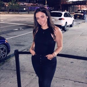 Meet your Posher, Michelle